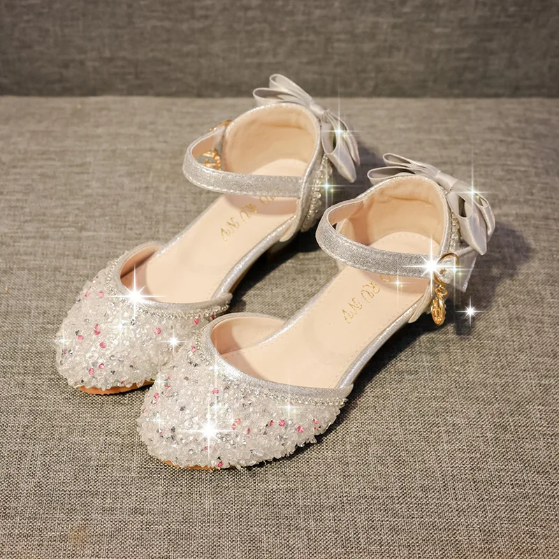 Girls Crystal Sandals 2026 Summer New Korean Edition Child Soft Soled Shoes Light Luxury Girl Princess Student Choreography Shoe