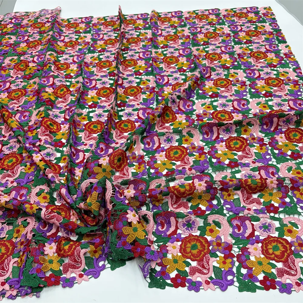 Afrikanischer Spitzenstoff 2024, hochwertige Spitze, wasserlöslich, bestickt, modisch, weicher Spitzenstoff, 5 Yards – Detail 8