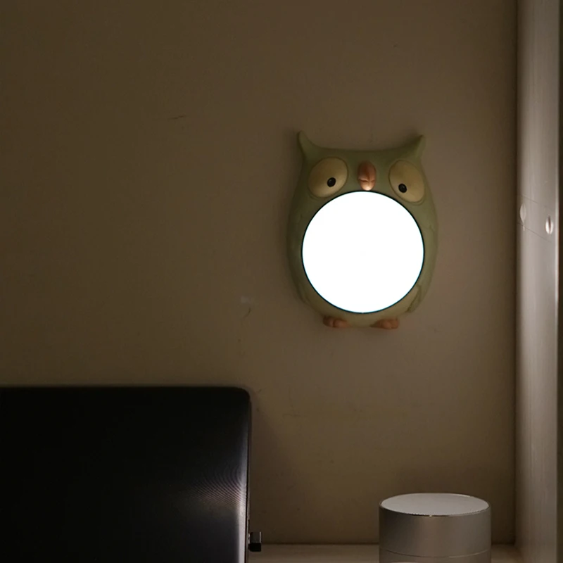 Luz creativa con Sensor de movimiento para decoración de pared, luces LED de noche inalámbricas recargables por USB, adorno de búho y mariquita, para armario y dormitorio