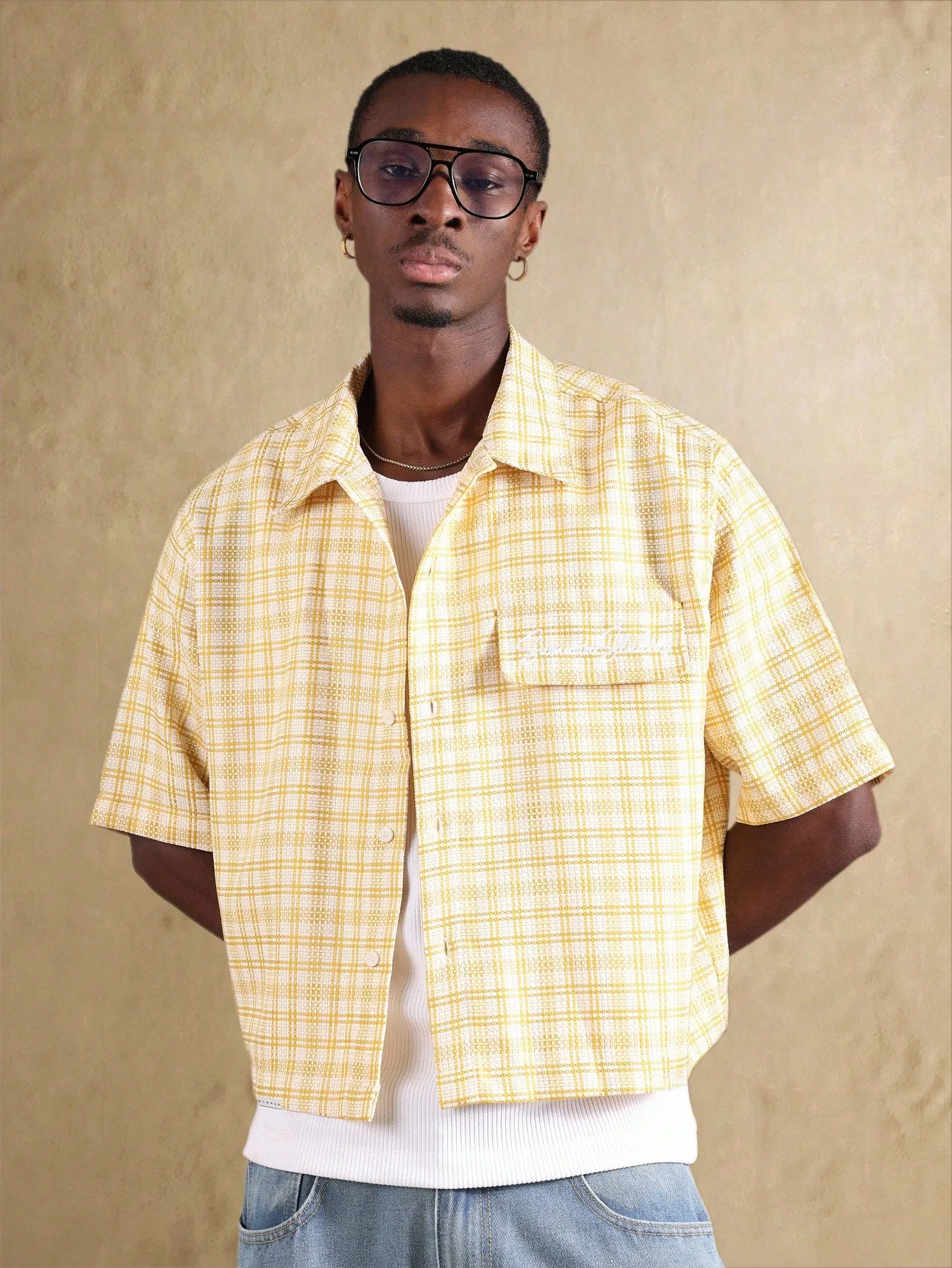 

Yellow Textured Plaid Short Sleeve Cropped Button Down Shirt