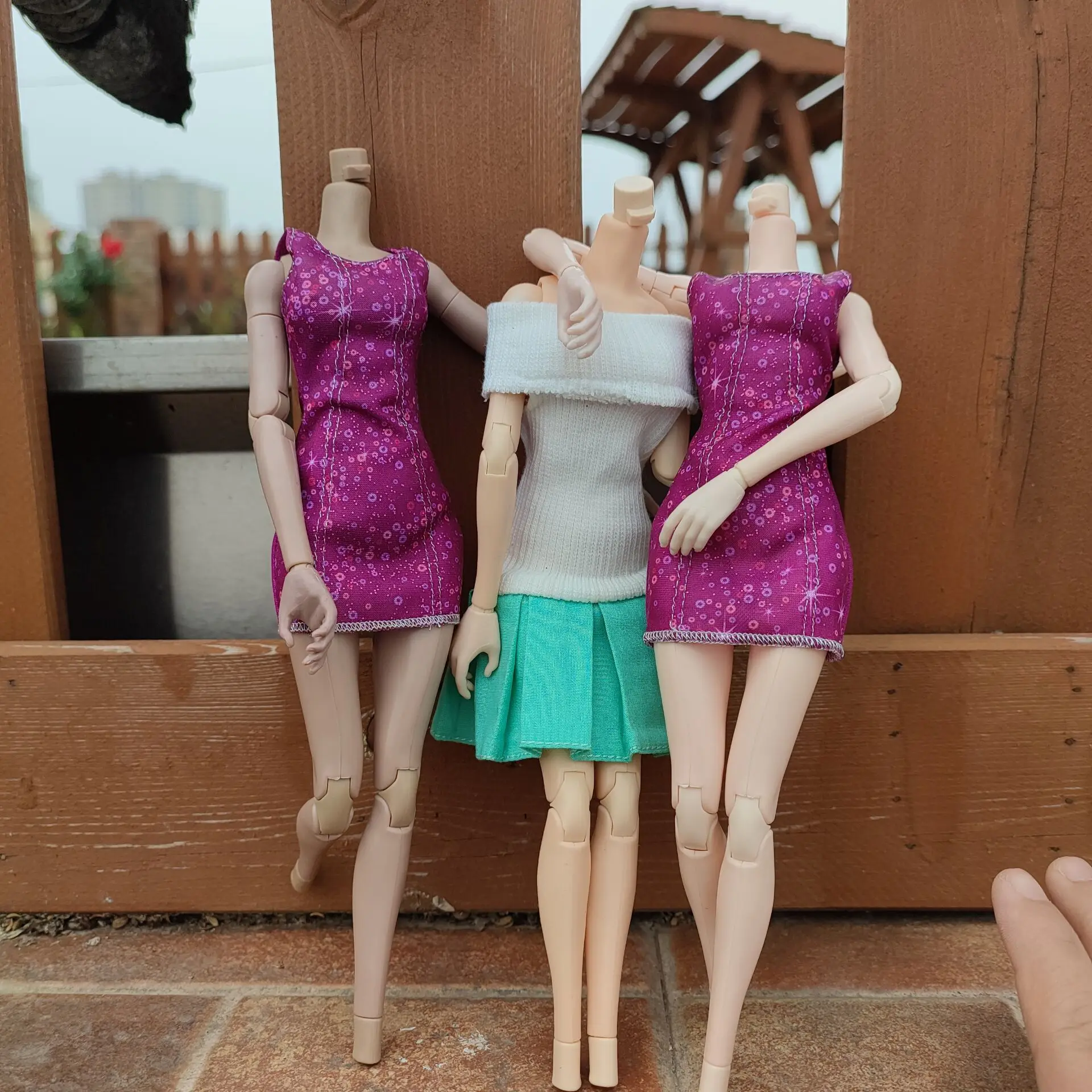 

1/6 Scale Female Action Figure Body White/Black/Yellow Woman Fish Sitting Thin Version Female Body By OB Head F 12"Doll HotToys