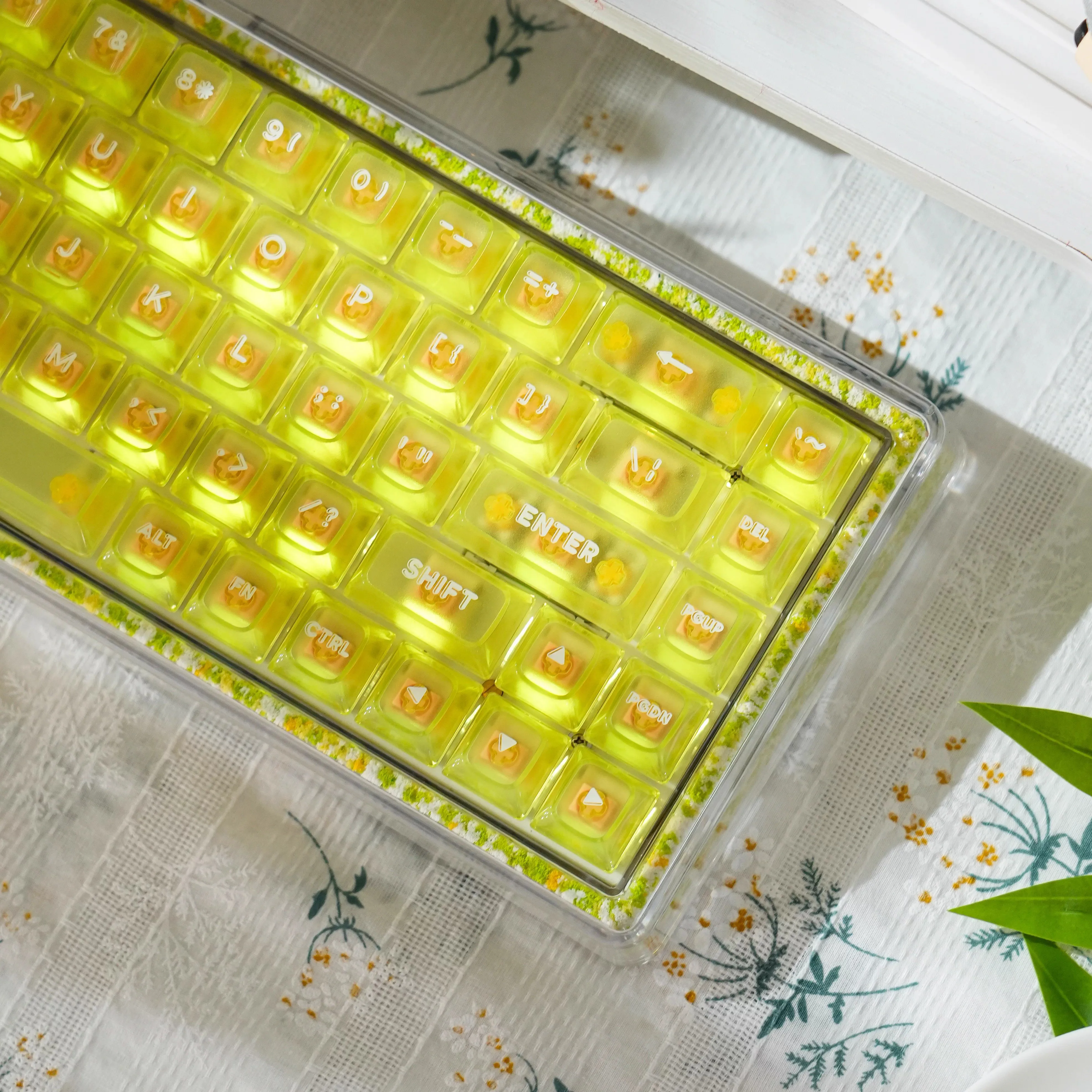 Ainbell base68 Springfield Flowers Wieless Mechanical Keyboard Tri-Mode Bluetooth Wired Custom Hot-swap RGB Gaming Keyboard