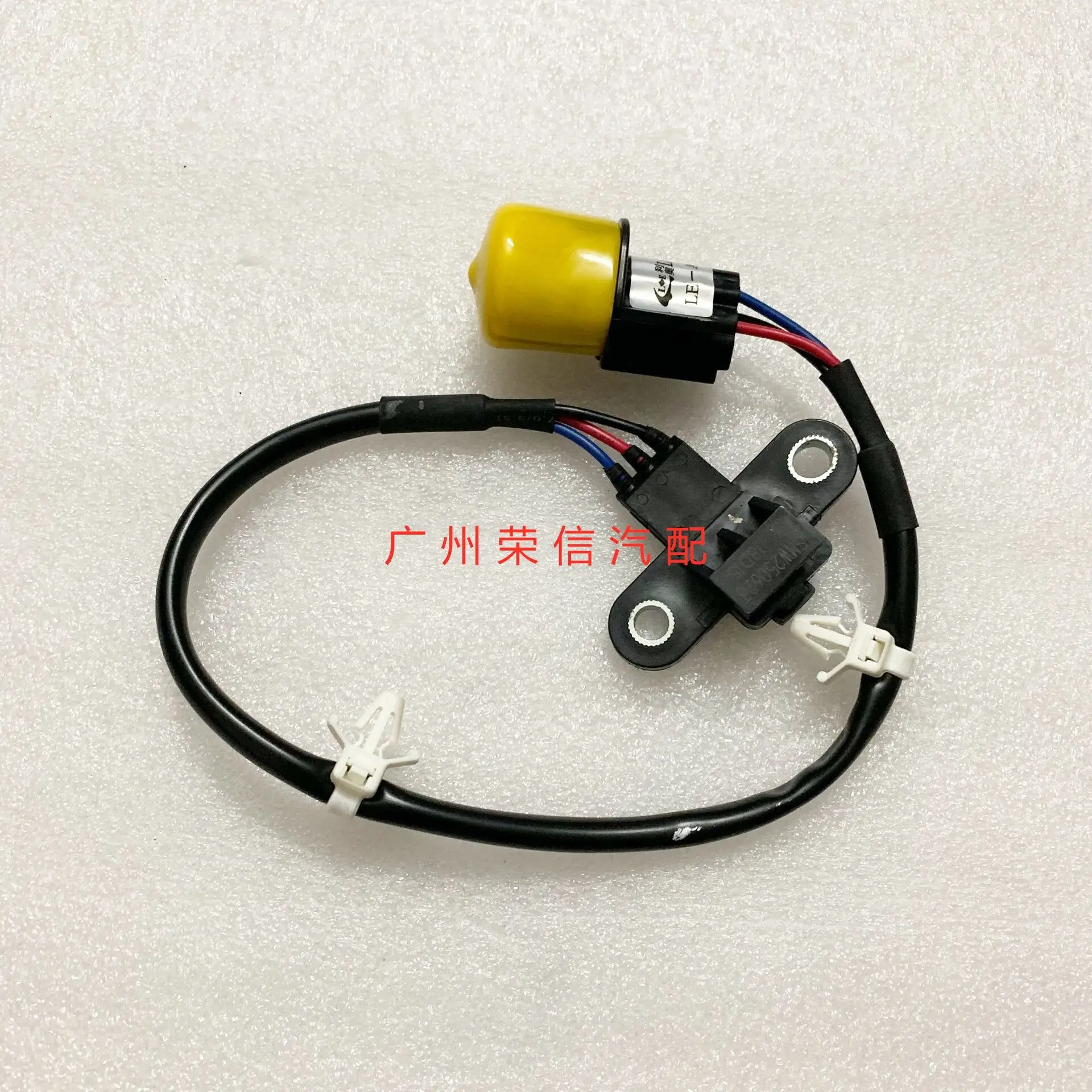 

Автозапчасти, высокое качество для Zotye T600/SR9/Damai X7 2,0T, датчик положения коленчатого вала, целые автомобильные аксессуары