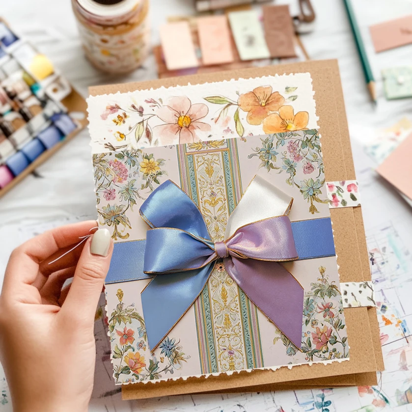 36 ورقة من ورق القصاصات المزخرف مقاس 6 × 6 بوصات: هندسات ذات ملمس معدني لسكرابوكينغ وأوريغامي وتصميم المجلات.