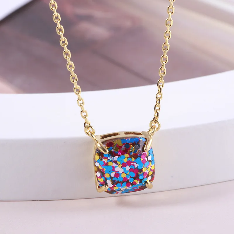2025 Autumn Winter Simple Fashionable Square Color Glitter Resin Sequin Necklace Clavicle Chain for Girl Cute Gentle Necklace