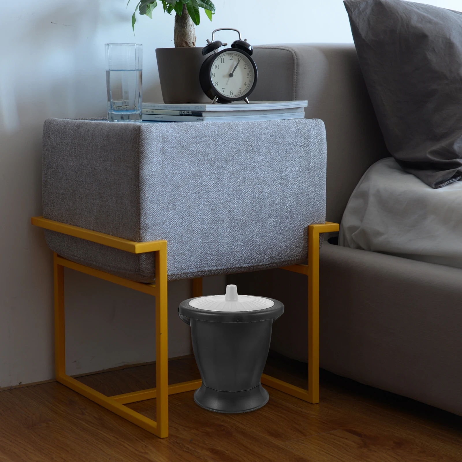 

Adult Spittoon Bucket with Lid Portable Urinal for Elderly Bedroom Use Plastic Chamber Pot Smooth Surface Easy Clean Durability