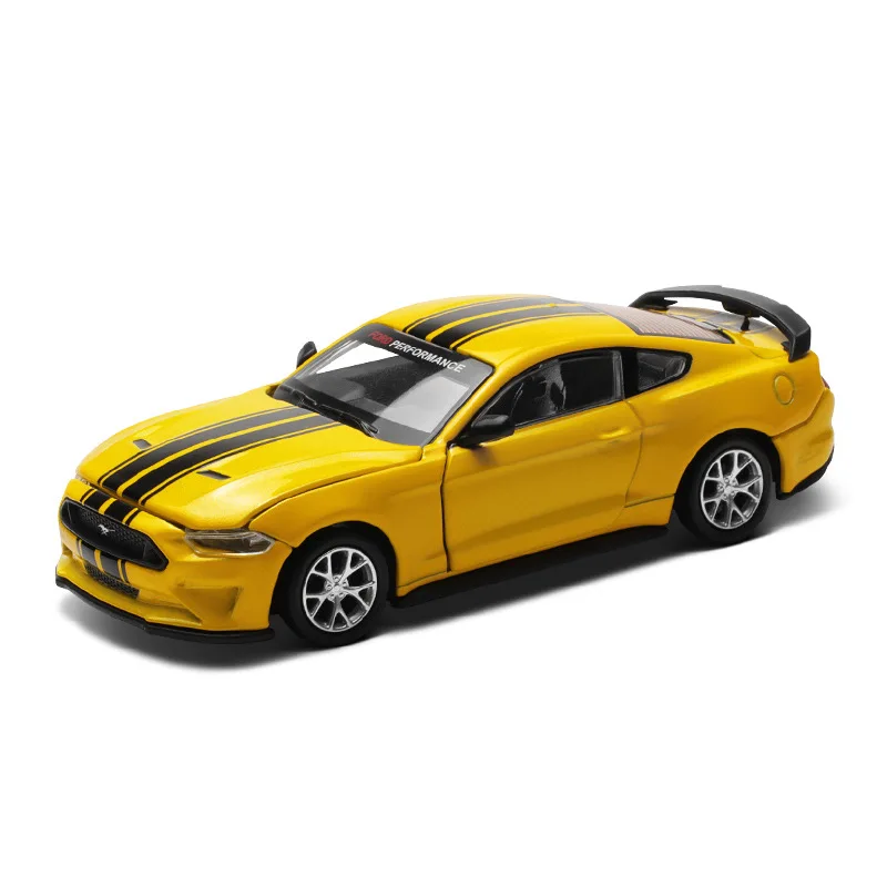 CCA 1:42 2018 Ford Mustang GT YELLOW Alloy Toy Car Model Racing Alloy assembly series sports cars Fitting styles