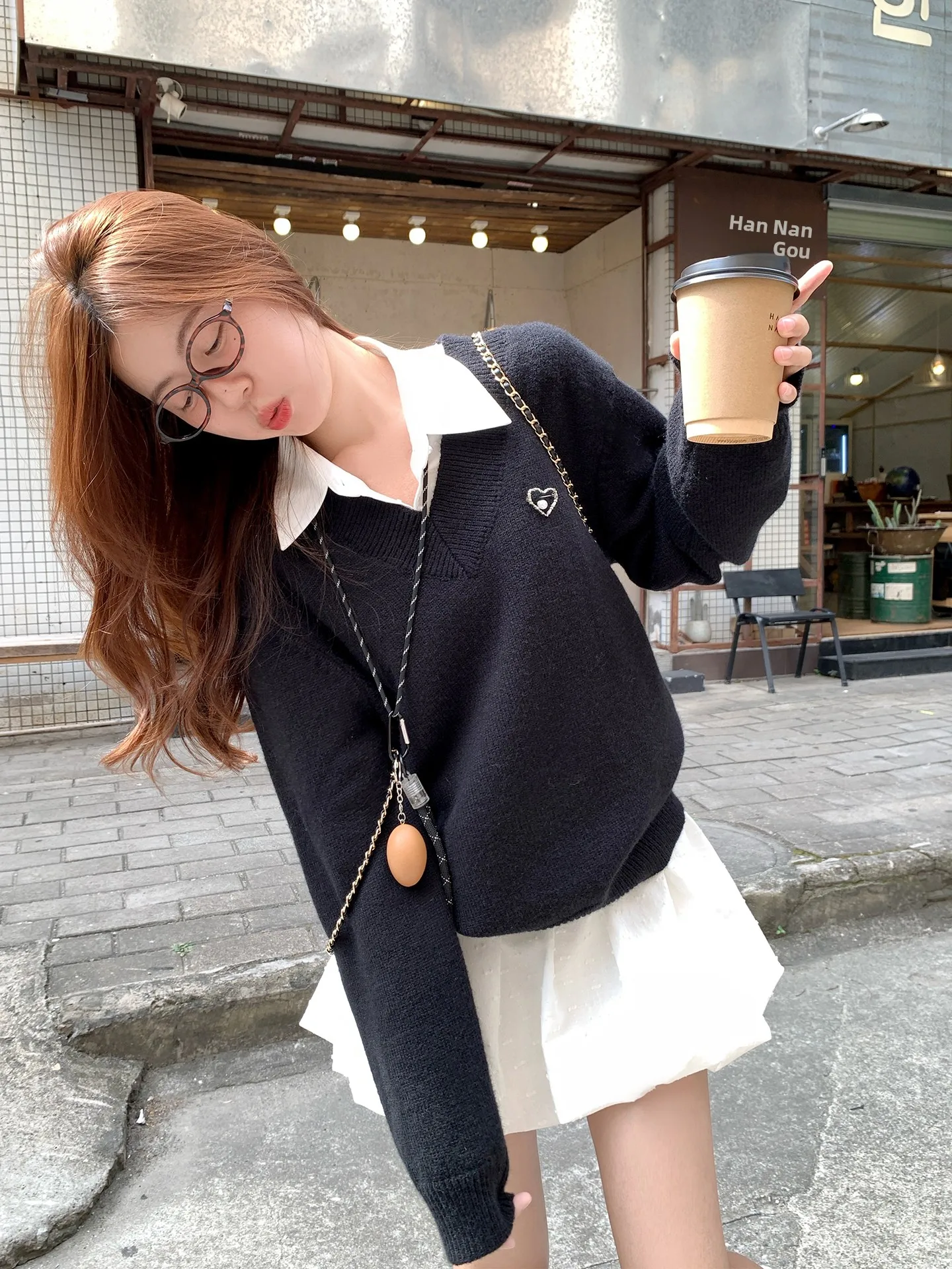 

Корейский свободный длинный светящийся вязаный свитер V-Ne, женский осенне-зимний новый модный теплый топ из качественного материала с вышивкой