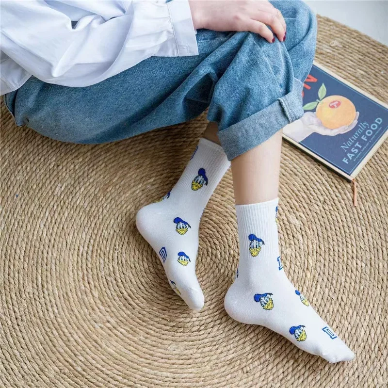 ديزني ميكي ماوس النساء الجوارب الكرتون طباعة فتاة الرياضة الجوارب الطويلة موضة تنفس عادية سكيت جورب الإناث الجوارب هدية #2