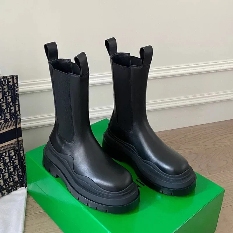 Kobiety w połowie buty ze skórki cielęcej gruba podeszwa platforma buty dla kochanków mężczyzn jesienny rycerz Chelsea Boots wsuwane skórzane Botas