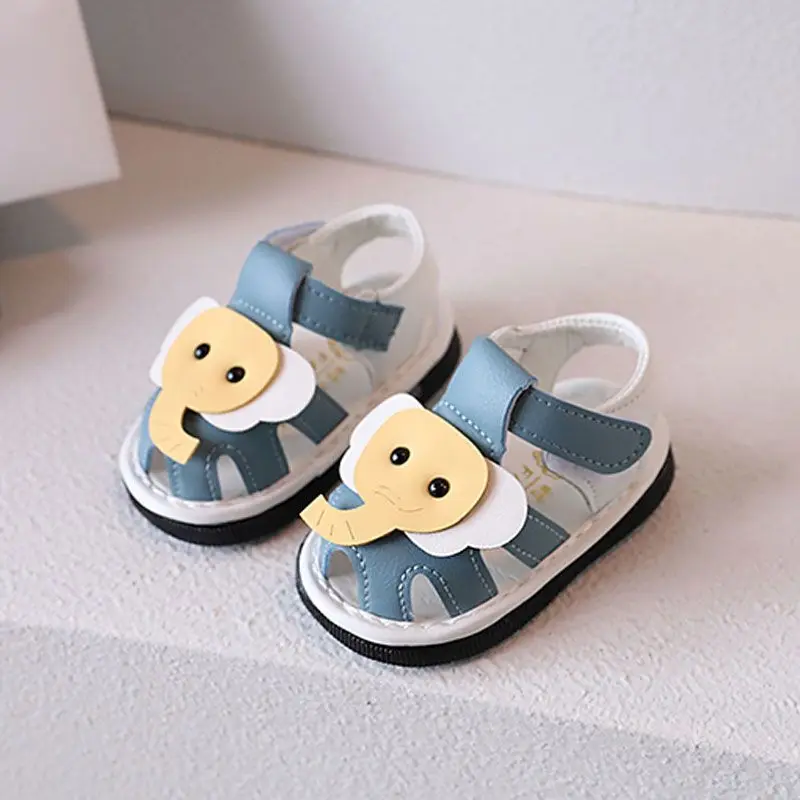 Unisex Infant Breathable Sandals New Summer Soft Sole Walking Shoes Non-Slip Squeaky Secure Fit for 0-1-2 Years Old