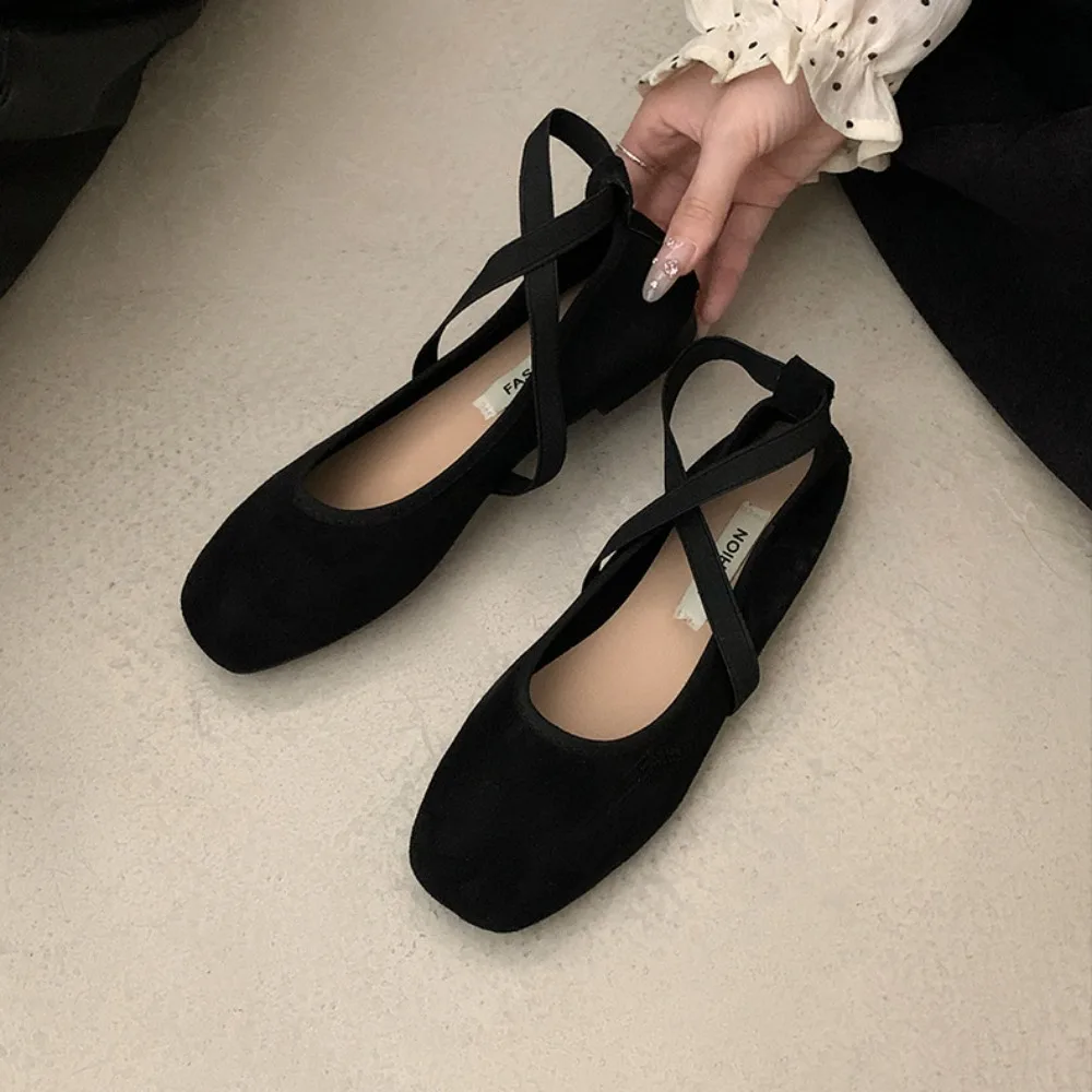 Flat Shoes For Wome…