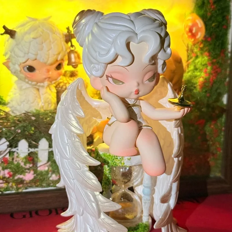 

Genuine DODONAMI Nightmare Core Blind Box Desktop Ornament Toy Doll Action Figure Dark Lolita Style Gift for Girls Collectible