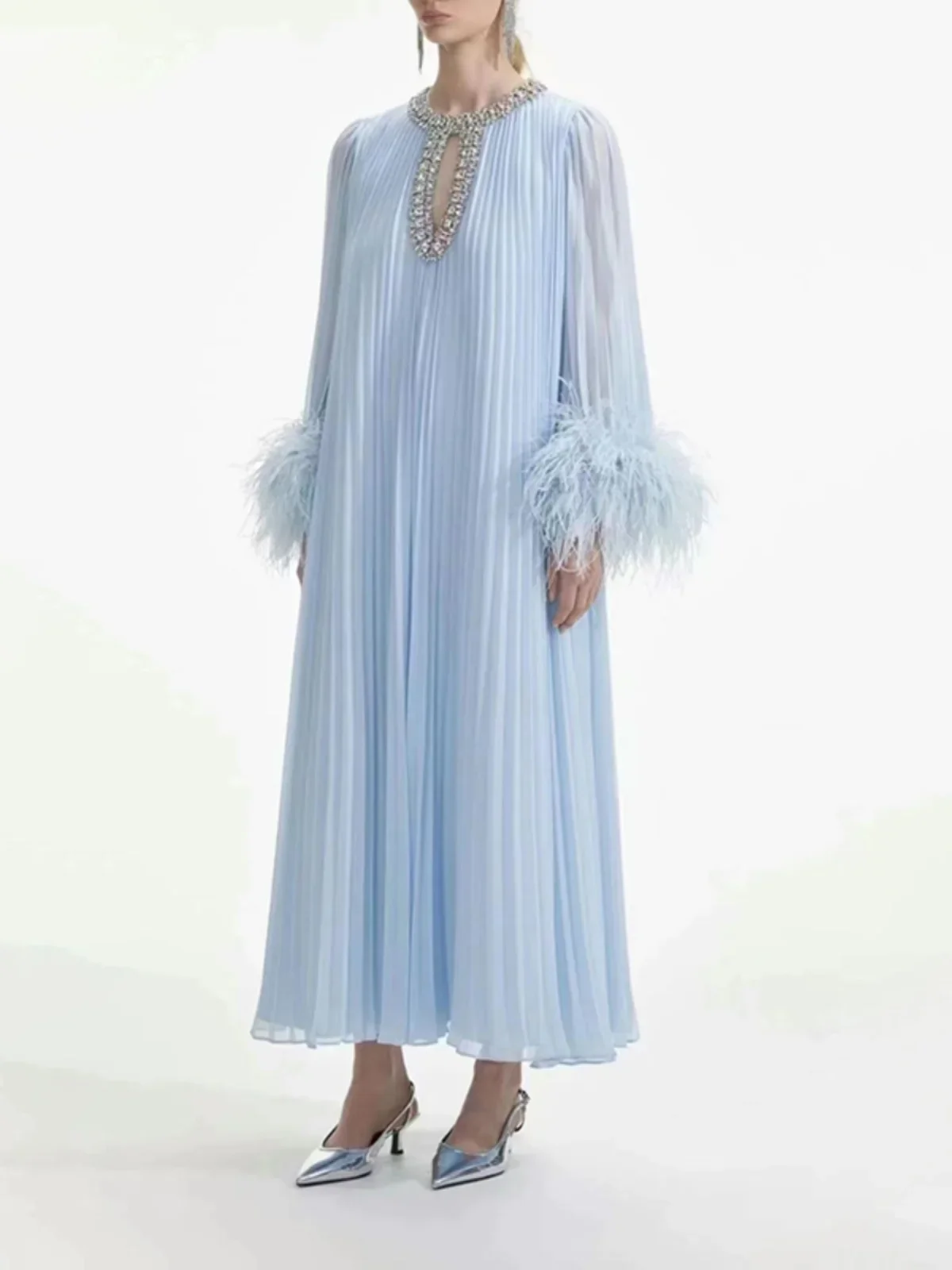 2024 Autumn Femininity Socialite Cuffs Ostrich Hair Decorative Long Sleeve Solid Color Dress Neckline Diamond Loose Long Dresses