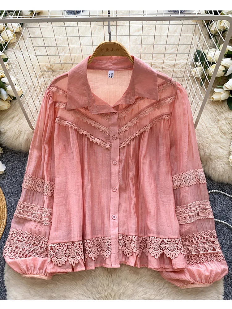 

Женская рубашка с французской вышивкой и кружевом, с расклешенными рукавами, универсальная блузка, весенний кардиган, свободный топ с длинными рукавами, женская модель BL369