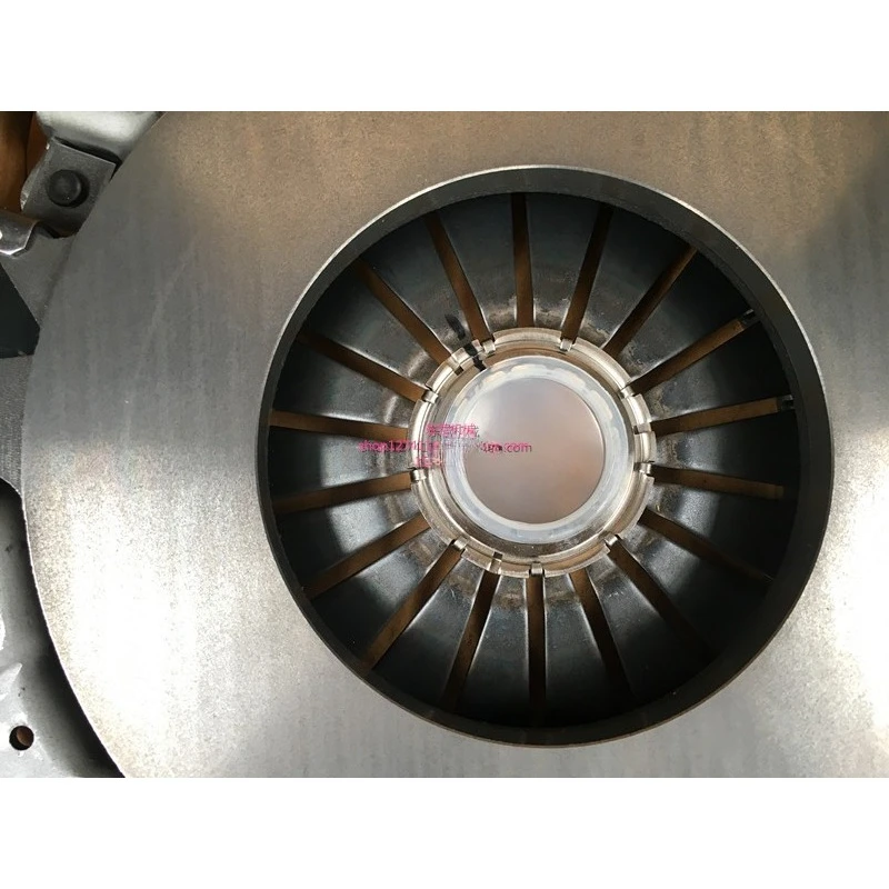 

Горячая распродажаIsuzu, Цинлинга, Конкурент, Легкая кавалерия, Нажимной диск сцепления Roadmaster 6VD1, Реальная фабрика в Японии