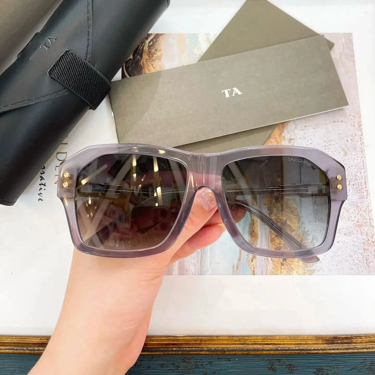 

Newest Brand Women Men Sunglasses Luxury Designer Top Quality Popular Classic For Unisex Eyeglasses For LIANGCHENDIT DT DTS417