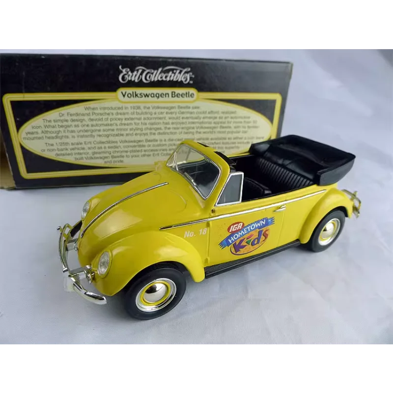 

Diecast ERTL 1:24 Scale IGA VW Beetle Classic Alloy Car Model Collectible Toy Gift Souvenir Display Ornament
