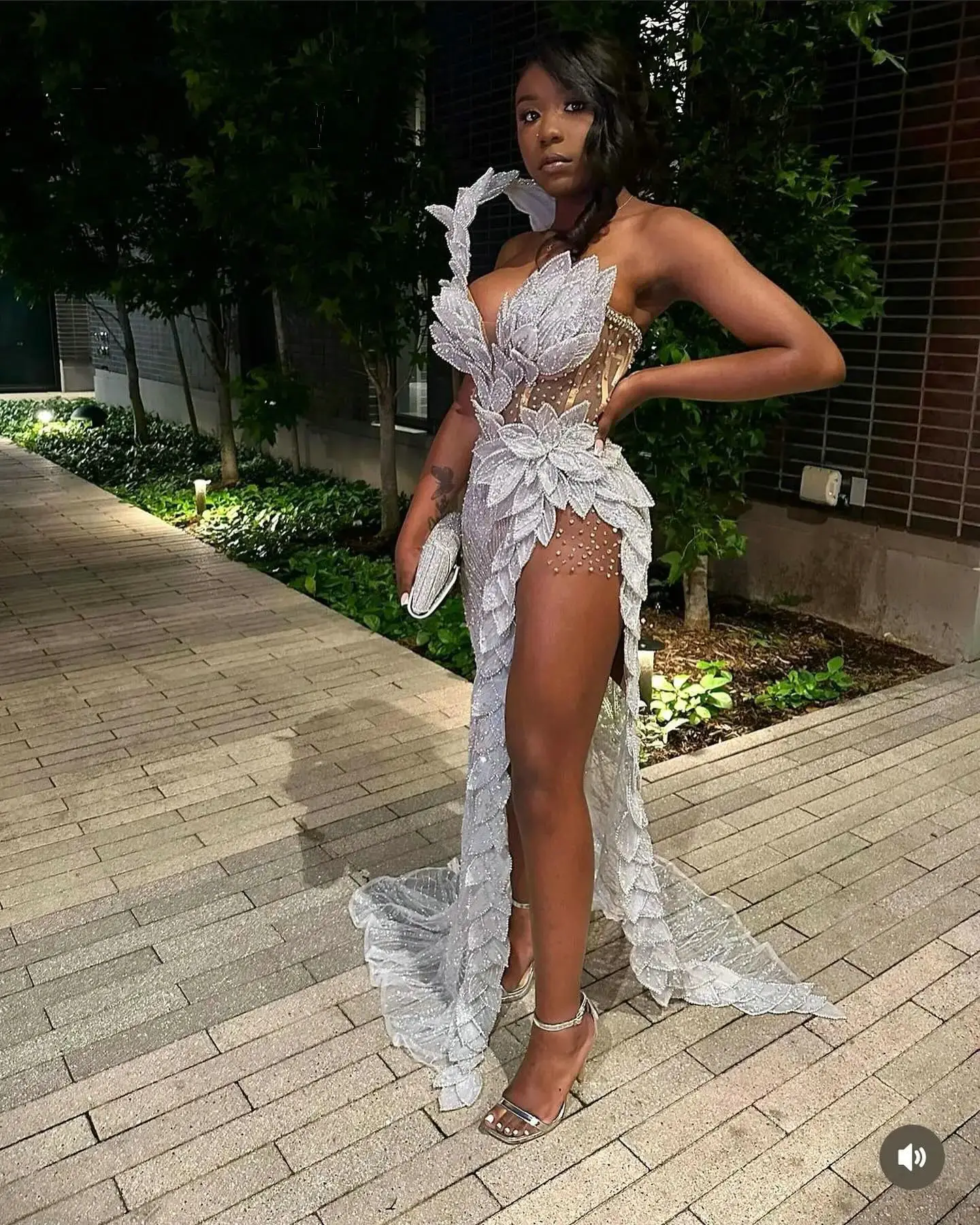 Aso Ebi Sexy Illusion Deep Slit Long Prom Dresses for African Black Women 3D Leaf Customized Sparkly Beaded Wedding Night Gowns