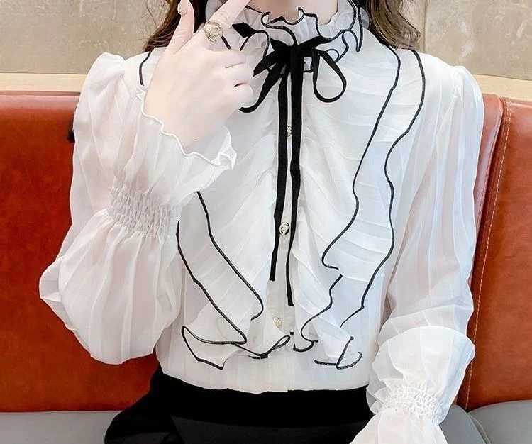 เสื้อเชิ้ตสีขาวคอตั้งแขนยาวทรงใบบัวสำหรับฤดูใบไม้ผลิและฤดูใบไม้ร่วง