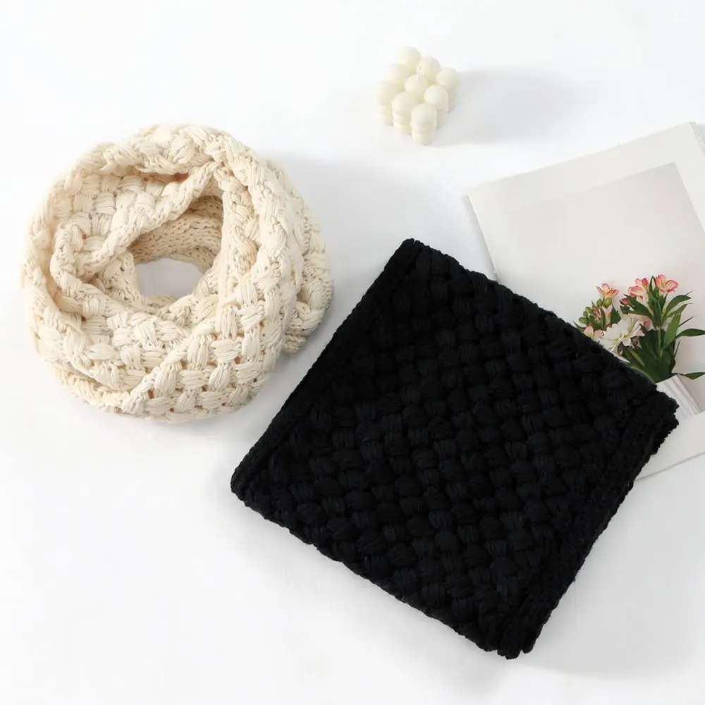 Womens Winter Thermal Scarf Fleece Lined Neck Warmer Elegant Corn Texture Snood Fashion Wrap Daily Casual Essential