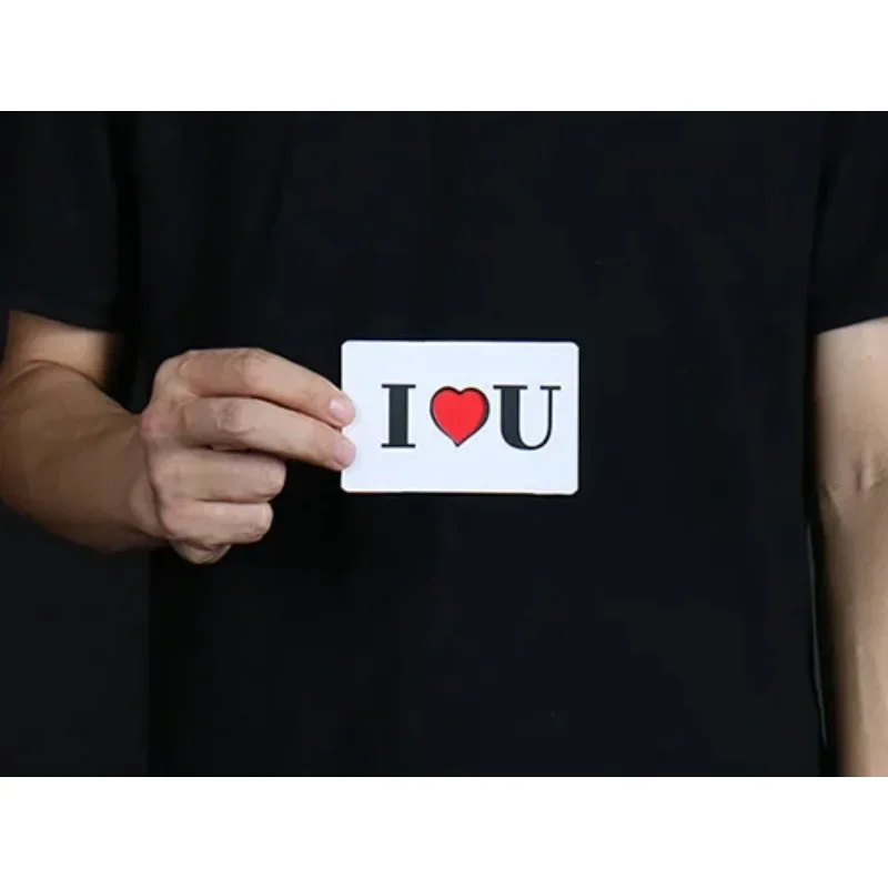 Klepnij sercem Magiczne sztuczki Sztuczki Rekwizyty Klepnij palcem serce Pojawiająca się karta Magia Magik Zbliżenie Iluzje Mentalizm