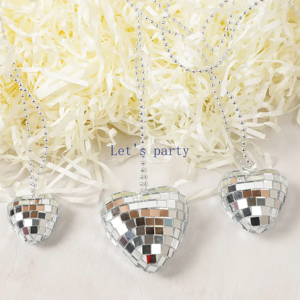 2/4Pcs Retro Mirror Disco Ball Heart Necklaces for 70s 80s Disco Music Theme Birthday Valentine\'s Day Wedding Party Favors Decor