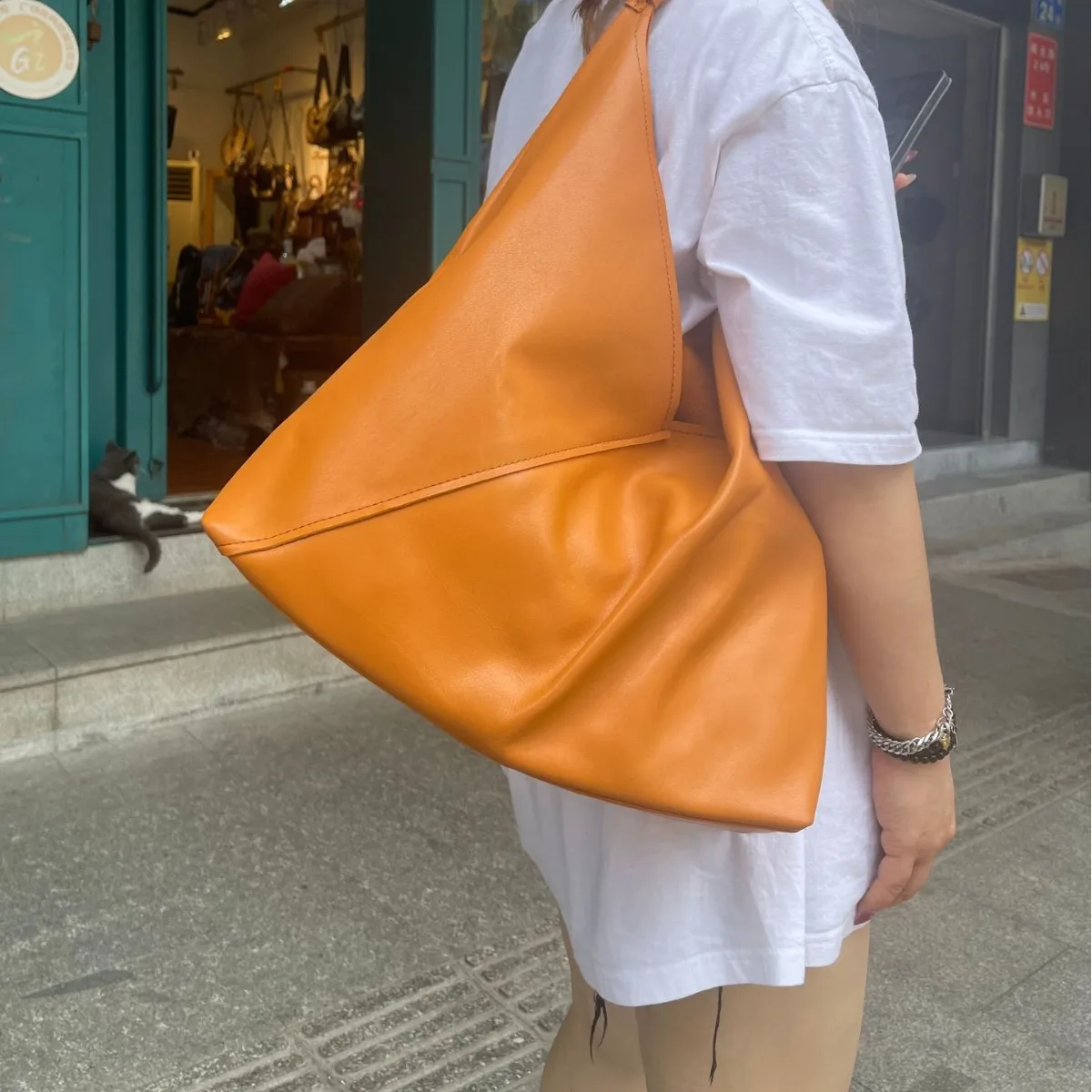 

Genuine Leather Vegetable-tanned Leather Laid-back Style Casual Crossbody Women's Single-shoulder Designer Luxury Bag