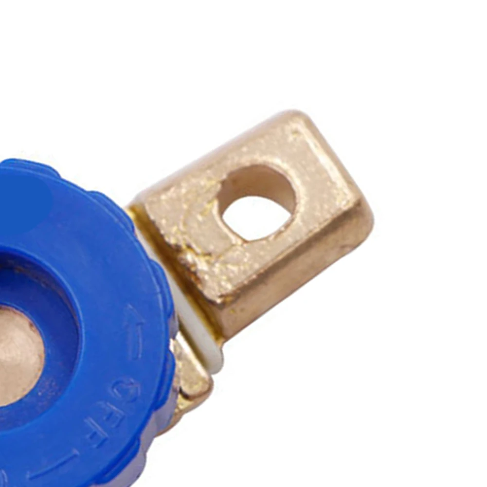 Automotive Battery Disconnect Switch 400A Copper Construction for Reliable On Off Control of Car Battery Power Supply