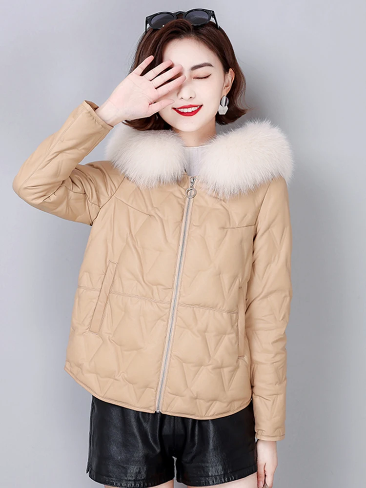   Ning 本革ダウンジャケット レディース ショートスリーブ 2025 冬の新作ファッション 厚手の毛皮の襟付きシープスキンコート