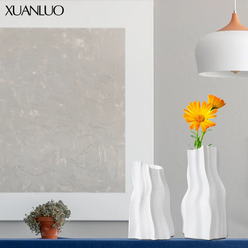 Modern minimalist irregular resin vase ornament Show flat living room decoration Table floral arrangement accessory