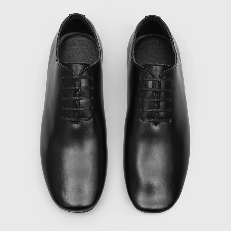 New Oxford Formal Men Shoes Lightweight Suitable for Workplace Banquets Weddings Commuting Temperament Single Shoes