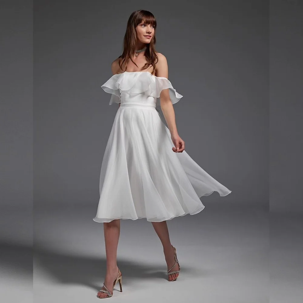 

Customized Chiffon Ruffle Wedding Party A-line Boat Neck Bespoke Occasion Gown Knee Length Dresses