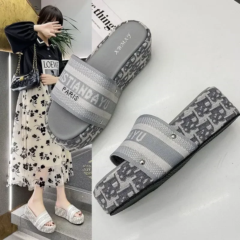 

New Women's Beach Slippers Fashion Casual Thick Sole Designer Women's High Heel Letter Slippers Plus Size Sexy High Heel Sandals