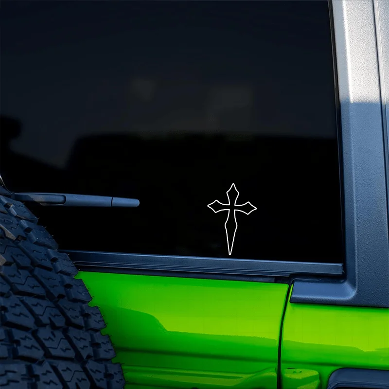 ملصق متقاطع على الطراز القوطي الإبداعي، مثالي لتزيين مصدات السيارات وأجهزة الكمبيوتر المحمولة وزجاجات المياه وإطارات الدراجة بنمط مميز