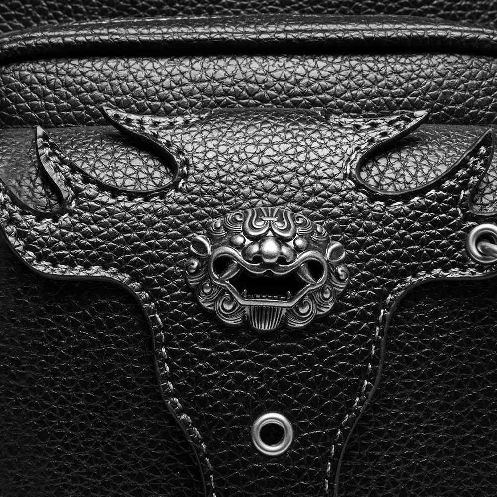 Leg Bag Detail 4