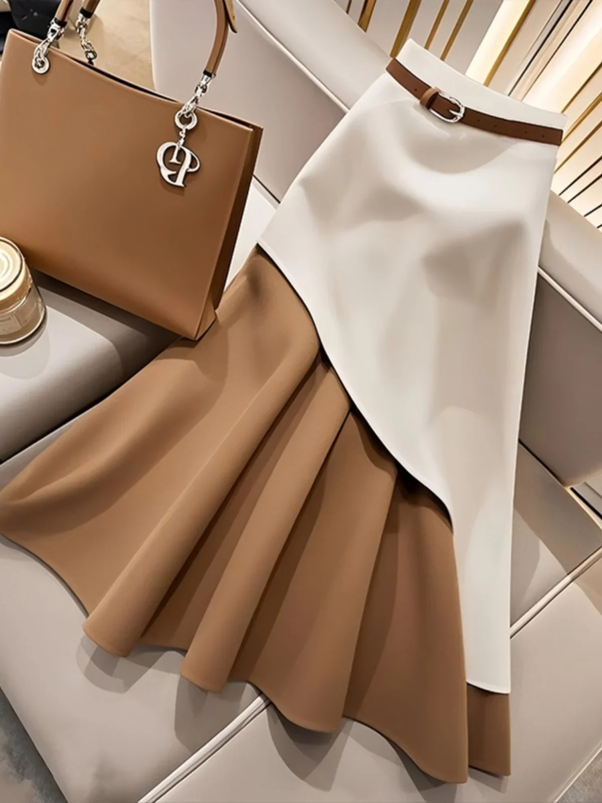 

Популярная в этом году новая универсальная юбка контрастного цвета, женская плиссированная юбка трапециевидной формы с высокой талией в стиле пэчворк, E6362