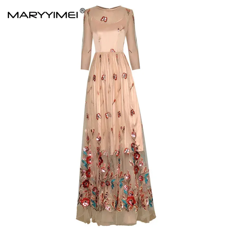 

MARYYIMEI Fashion Runway Summer Long Dress Women Three quarter sleeves Mesh Butterfly flower Embroidery Vintage Maxi Party Dress