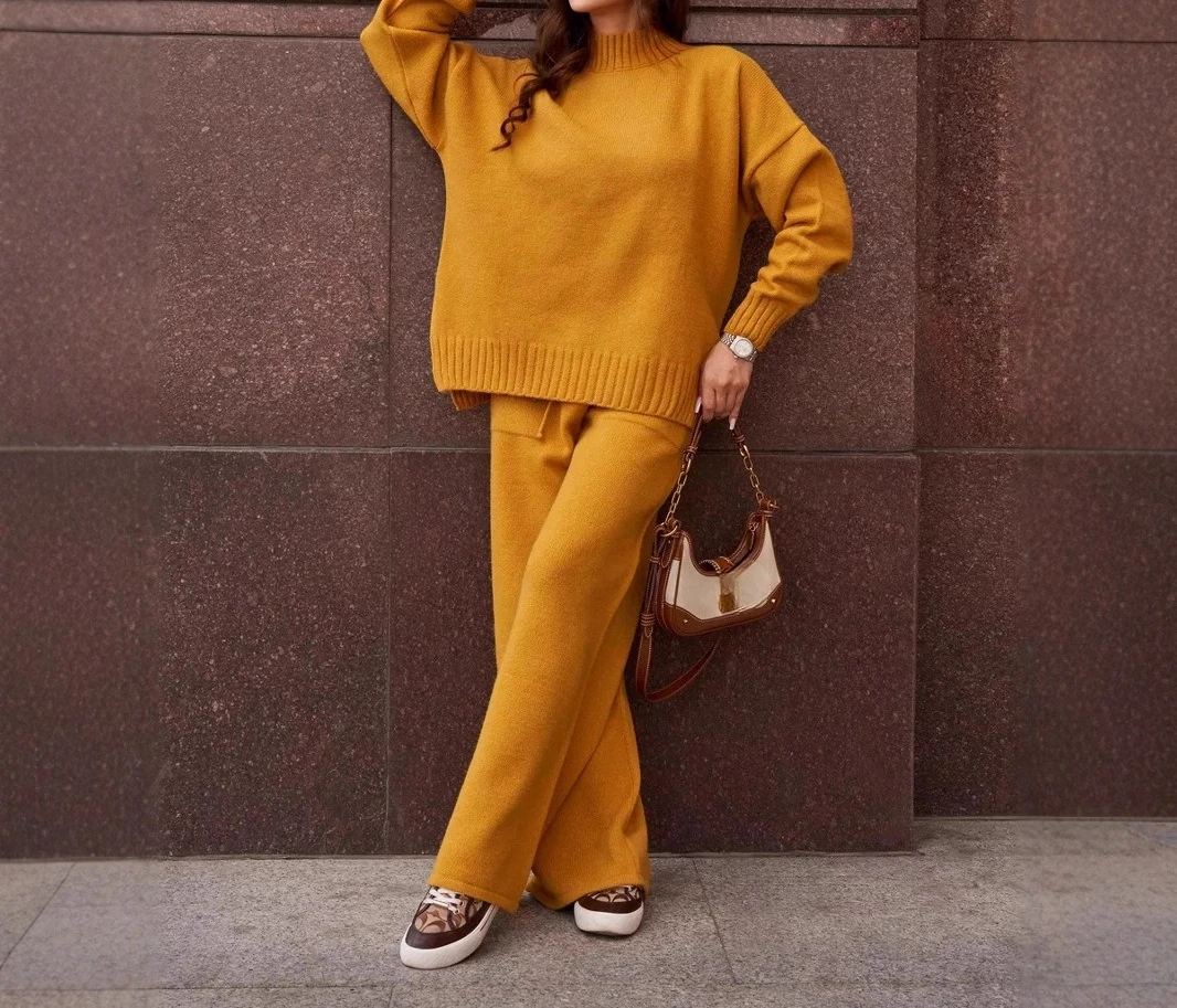 

2025 Women's Knitted Shirt and Knitted Pants Set Solid Color Two Piece Set