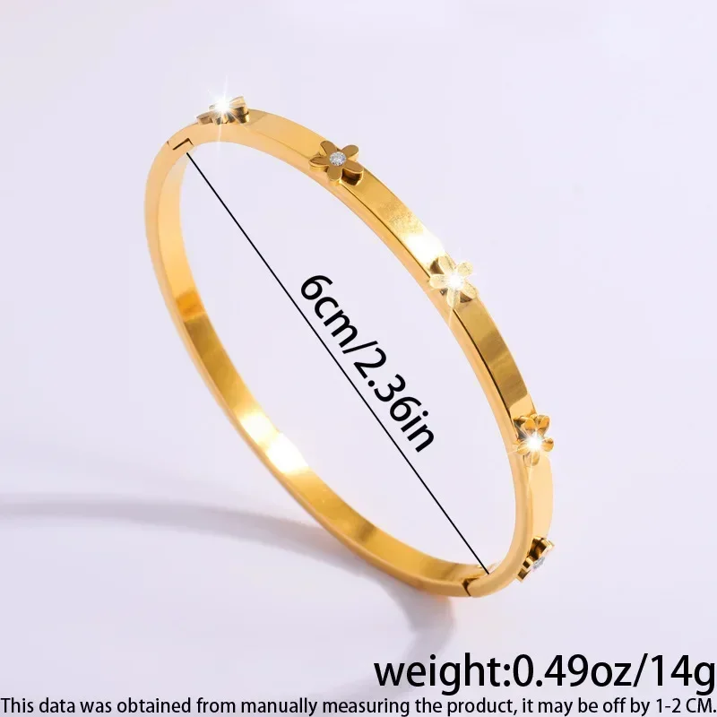 

December Jewelry for Women Titanium Steel Bracelet Fresh Petals Girls Advanced Sense Heart Diamond Circle Love Armband Dames