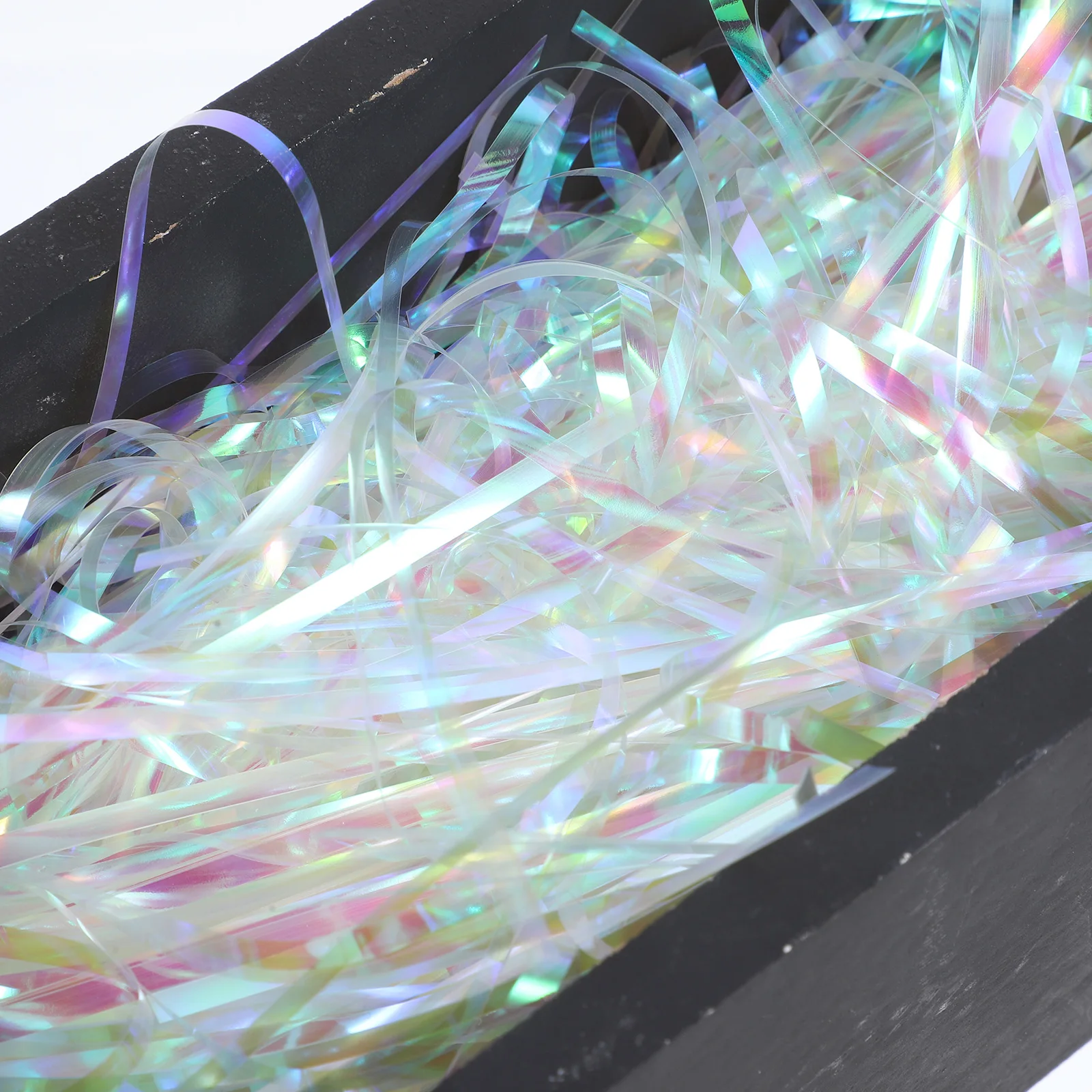 

1Pack Shredded Plastic Basket Filler Iridescent Gift Box Paper Material for Gift Wrapping Basket Filling Decoration