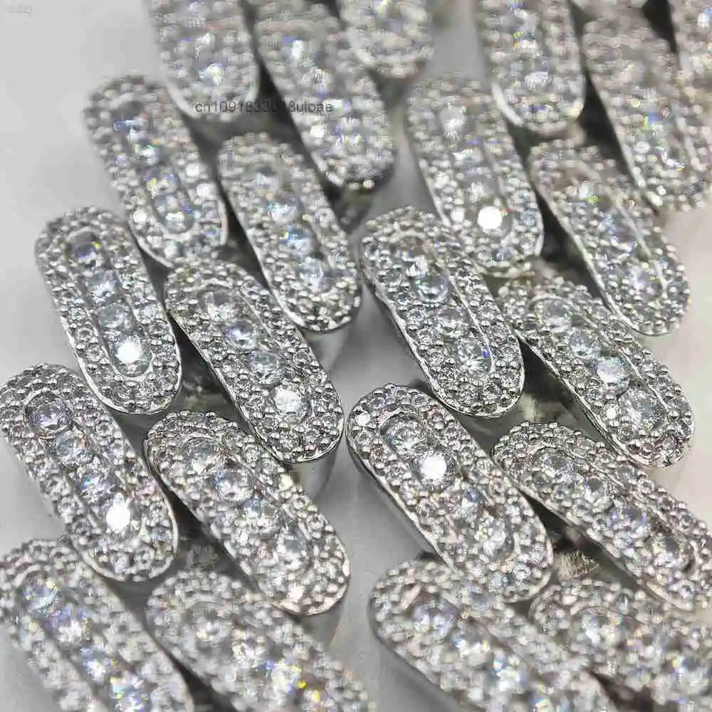 

Fashion Jewelry Wholesale Hip Hop Bling Jewelry for Men Chains Silver Cuban Link Necklace Baguette Moissanite Cuban Chain