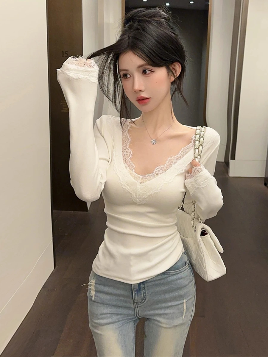 Elegant Korean Style Long Sleeve V-Neck Lace Trim Slimming Fashionable Age-Defying Top Classy Precision Base Layer T-Shirt