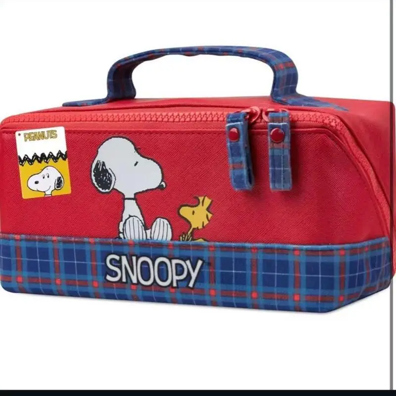 New Arrival Cartoon Snoopy Makeup Bag Portable Hand Carry Large Space Multifunctional Travel Toiletry Storage Pouch