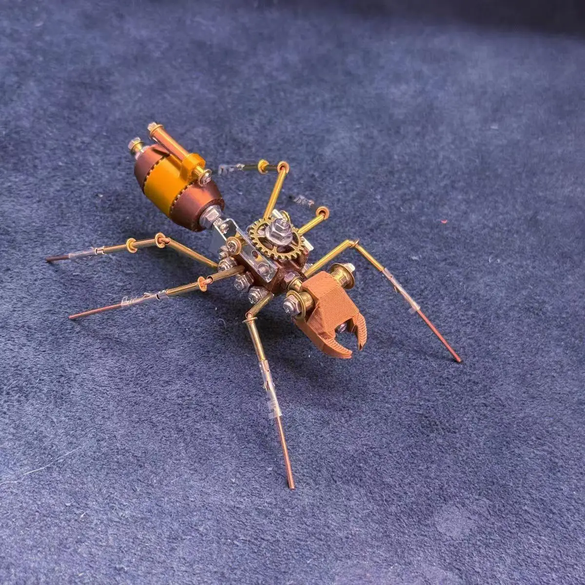 Iron Jaw Ant/ Hunting spiderMechanical Insect 3D Stereoscopic Metal Assembly Model DIY Handmade Decoration Item Festival Giftjhu