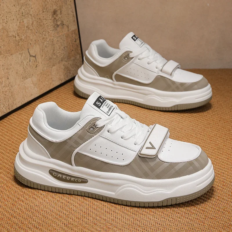 

Men's Running Shoes Sporty Soft Leather Surface Breathable Shock Absorption Versatile Shoes Comfortable All-Season Sneakers