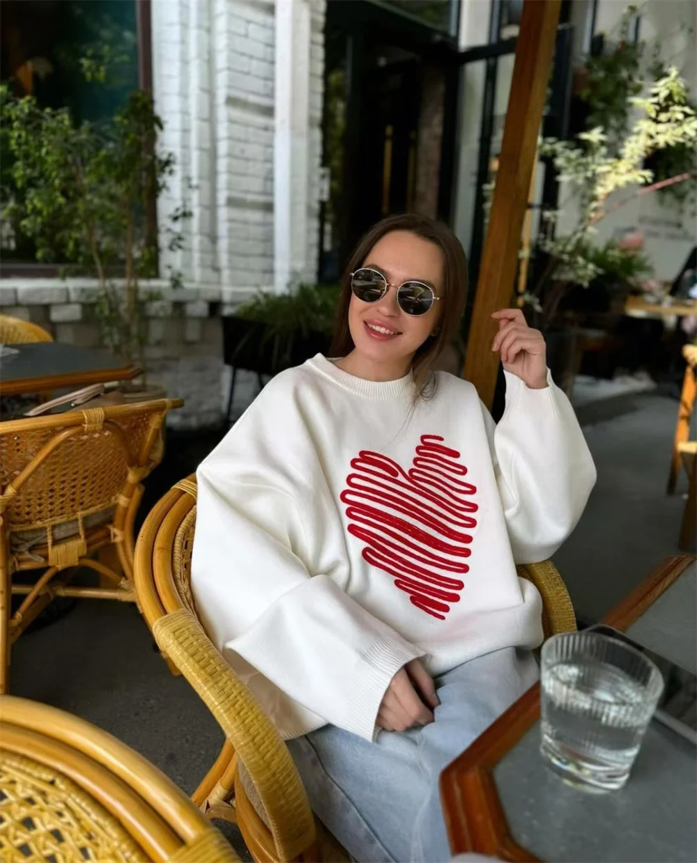 Casual Heart Embroidery Knitted Pullover for Women Autumn Winter White Loose O Neck Long Sleeve Cute Sweater Female Streetwear