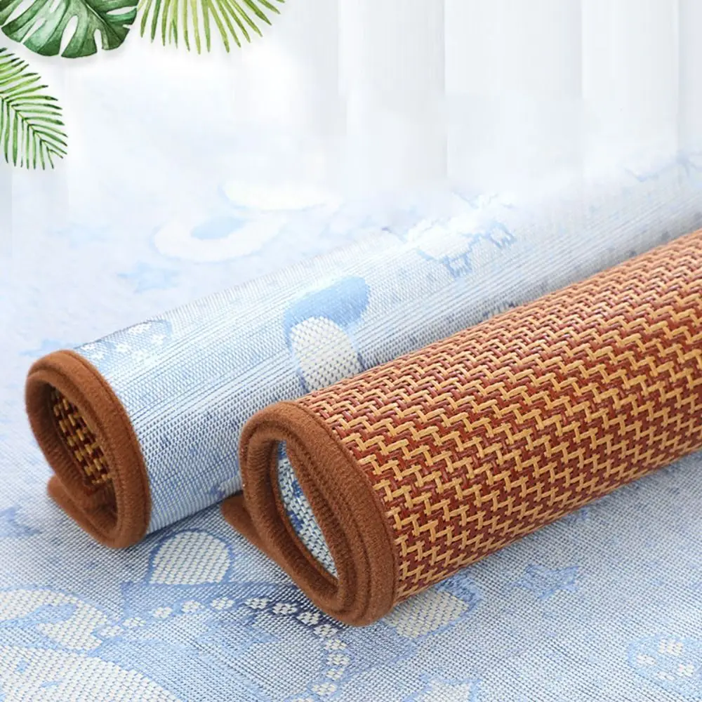 Pratico tappetino estivo per animali domestici su entrambi i lati Tappetino rinfrescante per animali traspirante resistente all'usura Tappetino per cani in rattan e seta ghiacciata per gatti