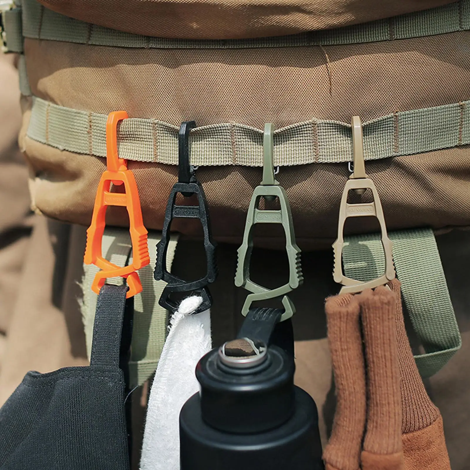 POM Work Glove Clips With Crossed Fixing Construction Workers Clips Multi-Purpose Gloves Holder For Gloves Keys Flashlight Mug