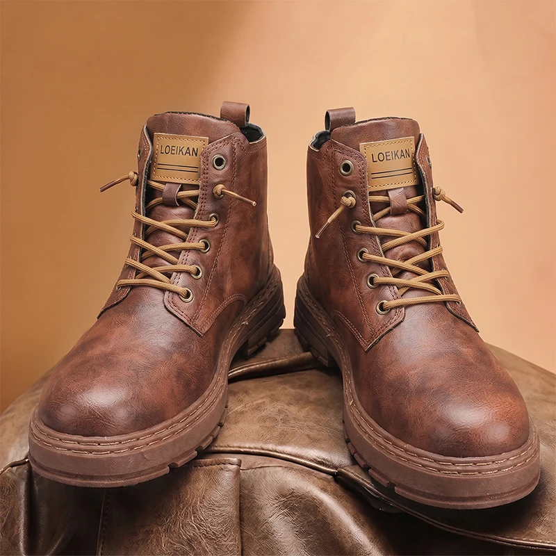 Herren High-Top Freizeitstiefel aus Kunstleder mit Schnürung, dicker rutschfester Blocksohle und genähten Details für den täglichen Einsatz in der Stadt. – Detail 7